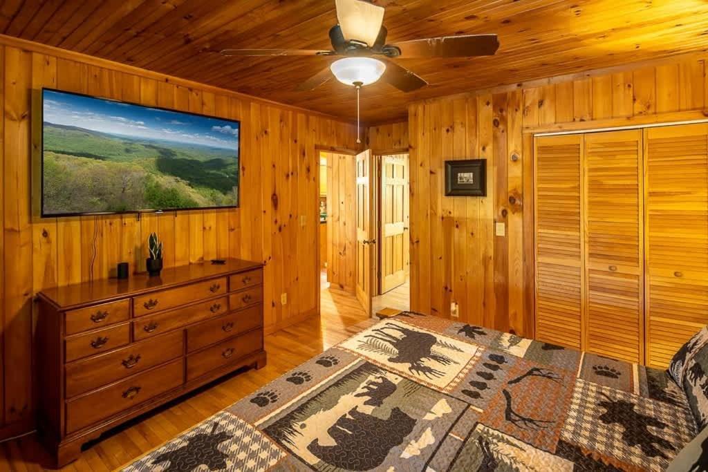 Cozy 'Grey Fox' Cabin Between Boone & בלואינג רוק מראה חיצוני תמונה