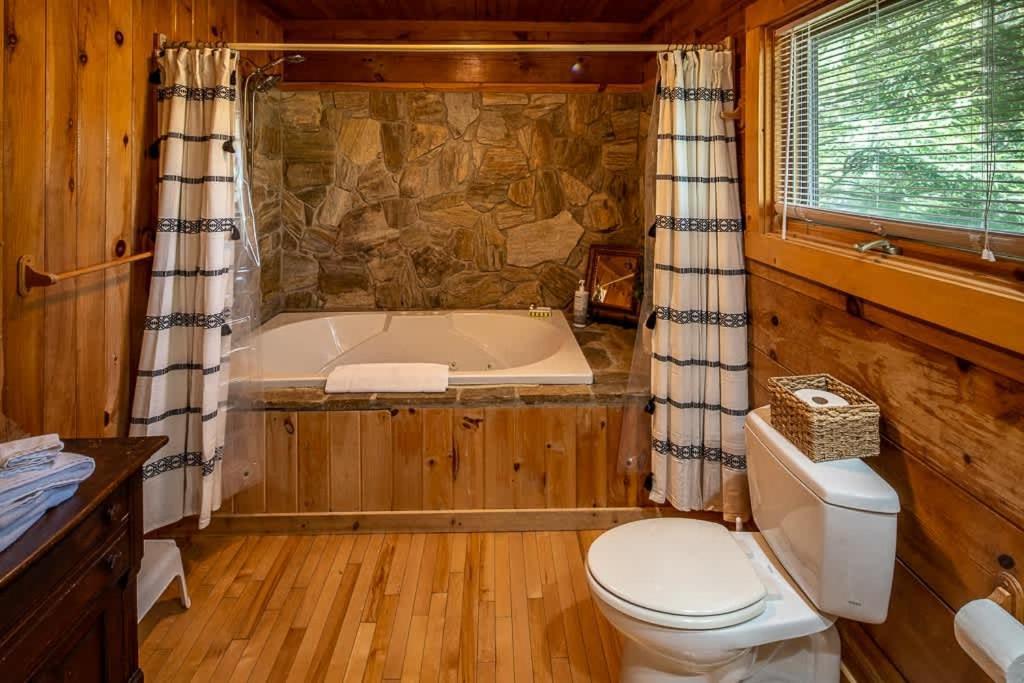 Cozy 'Grey Fox' Cabin Between Boone & בלואינג רוק מראה חיצוני תמונה
